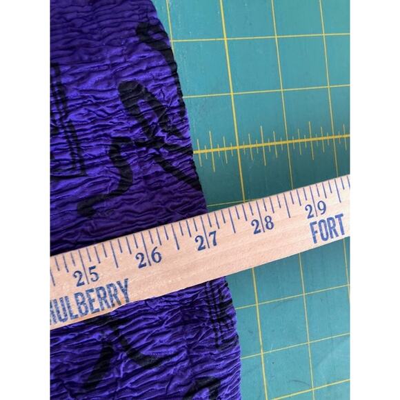 Chico's sz 3 (XL) Women's Purple Black Crinkle Long Sleeved Button Top - Picture 6 of 6